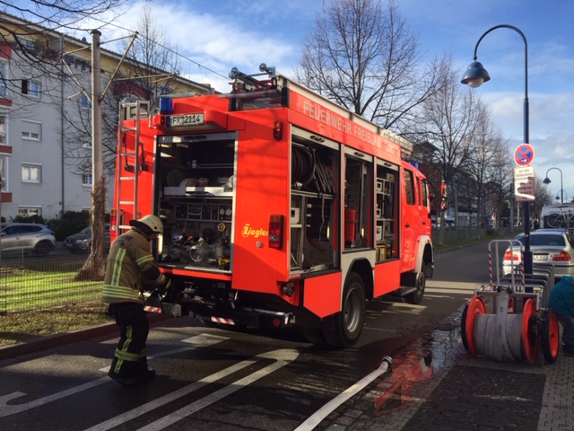 Feuerwehrübung 2018 12 01 rainer bernhard haus 6
